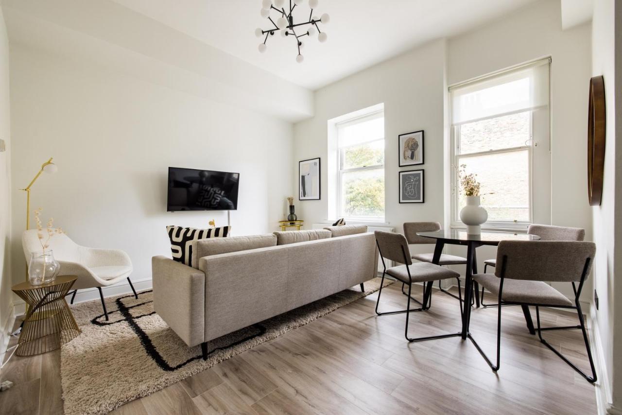 The Kensington And Chelsea Classic - Glamorous 2Bdr Flat London Bagian luar foto